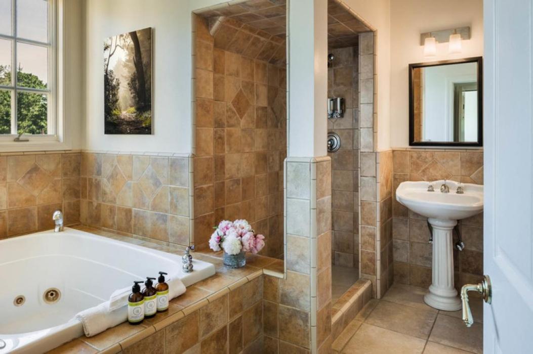 Seal Cove Inn Moss Beach Экстерьер фото