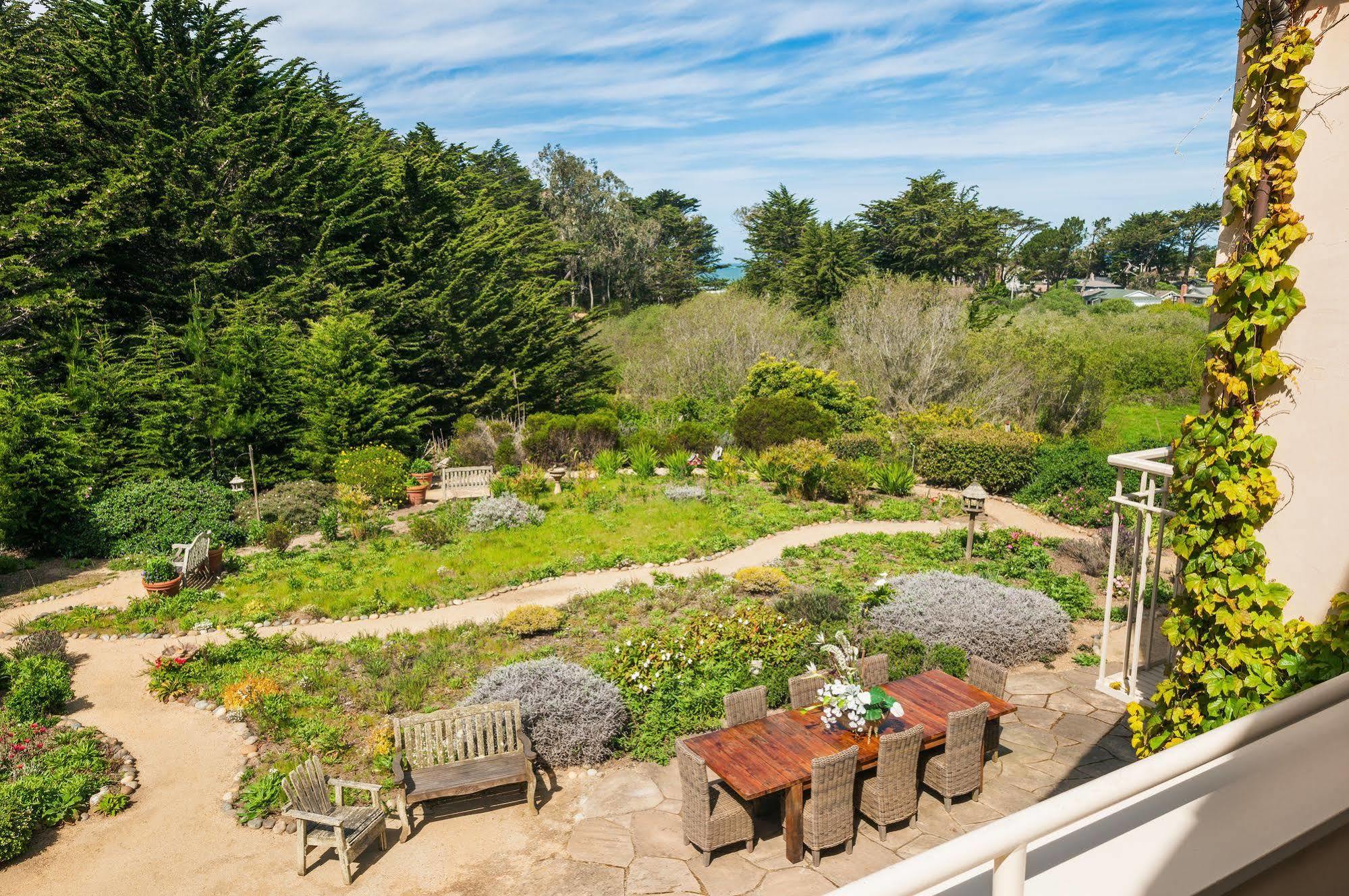 Seal Cove Inn Moss Beach Экстерьер фото